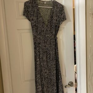 Leopard print Old Navy wrap dress